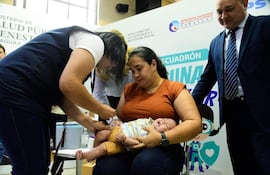 Campaña de vacunación contra el Virus Sincitial Respiratorio.