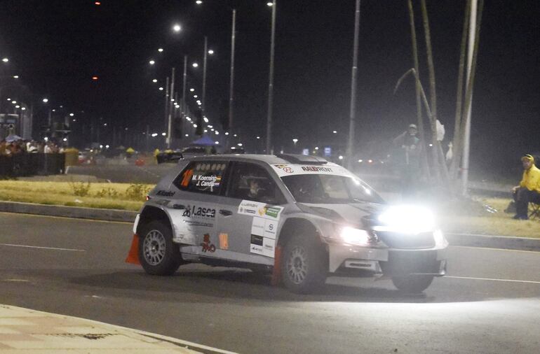 José Candia y Mauricio Köernig (Škoda Fabia R5) ganaron la categoría 4x4 LIGHT.