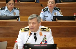 Comisario Carlos Benítez, comandante de la Policía Nacional.