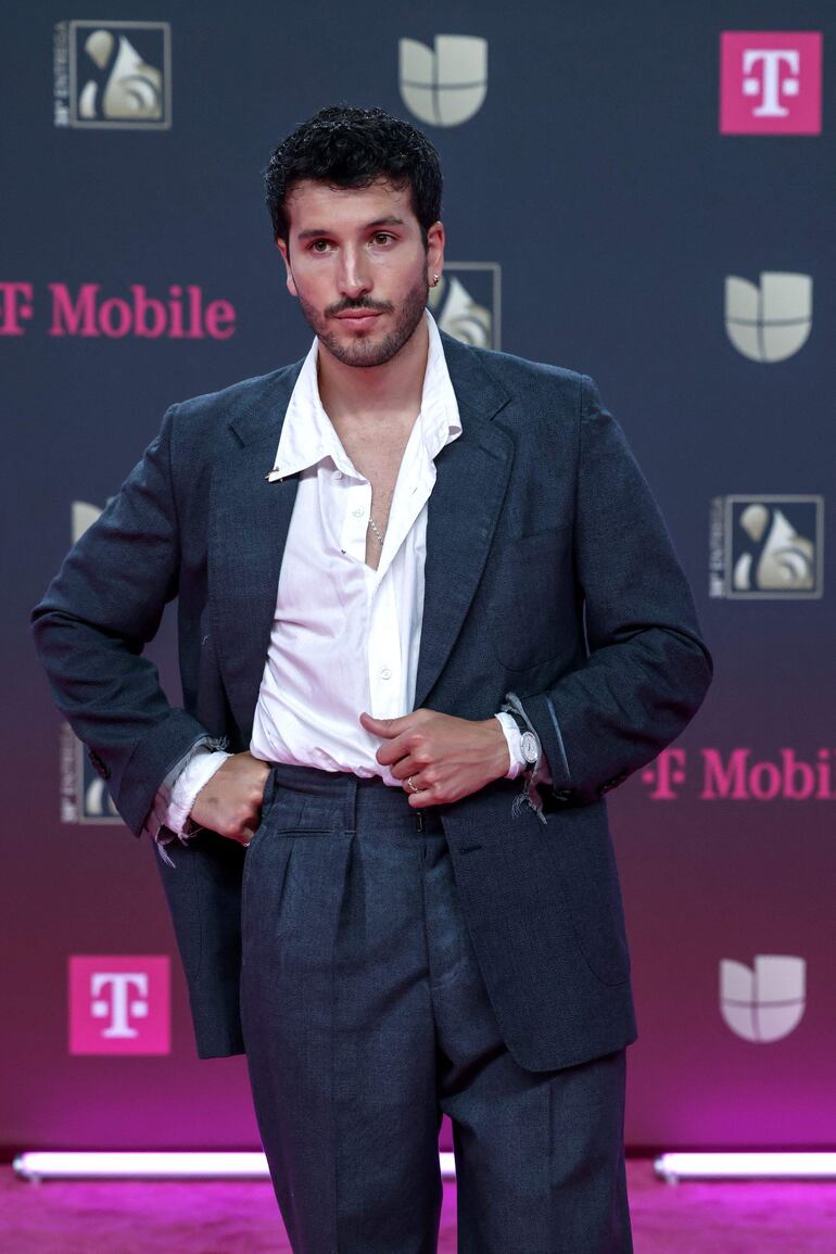 El cantante colombiano Sebastian Yatra tampoco se perdió la edición número 38 de Premio Lo Nuestro en el Kaseya Center. (Giorgio Viera / AFP)