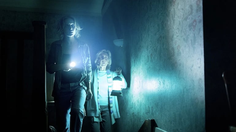 La noche del demonio están entre nosotros película
