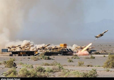 Irán lanzó ataques con drones contra posiciones militares de Estados Unidos en Baréin y Jordania.