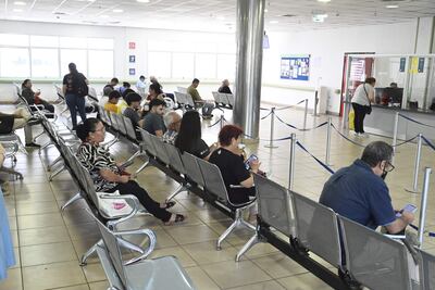Imagen ilustrativa de la sala de espera del Instituto de Previsión Social (IPS). 