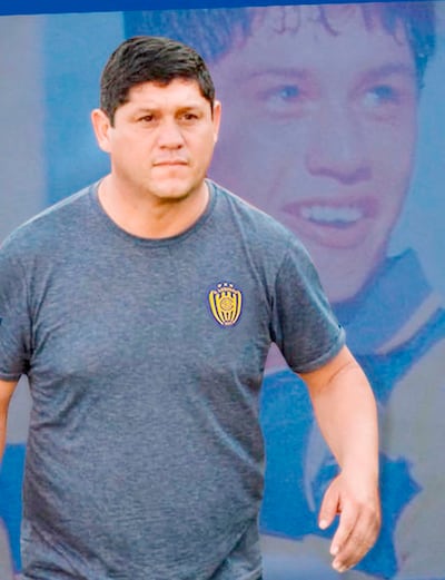 Luis Fernando Escobar Zelaya (45), nuevo técnico de Luqueño.