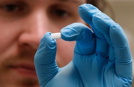 La hidroxicloroquina que se prescribió en pacientes hospitalizados con covid durante la primera oleada del virus, a pesar del bajo nivel de evidencia, podría haber causado casi 17.000 muertes prematuras en seis países analizados en un estudio científico, unas 2.000 en el caso de España.