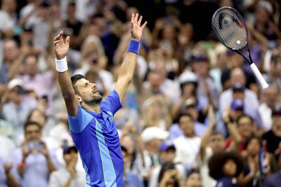 El serbio Novak Djokovic celebra el triunfo en la final del US Open, el cuarto Grand Slam de la temporada 2023, en el USTA Billie Jean King National Tennis Center, en New York.