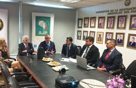 Representantes de gremios judiciales cuestionaron la falta de debate con el sector, respecto a la reforma de la Caja Fiscal.