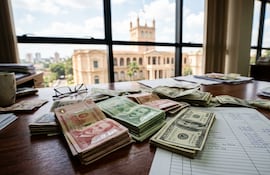 Los analistas coincidieron que Paraguay debe recuperar prudencia fiscal y evitar metas de expansión que no coincidan con las condiciones estructurales de la economía. (Imagen generada con IA).