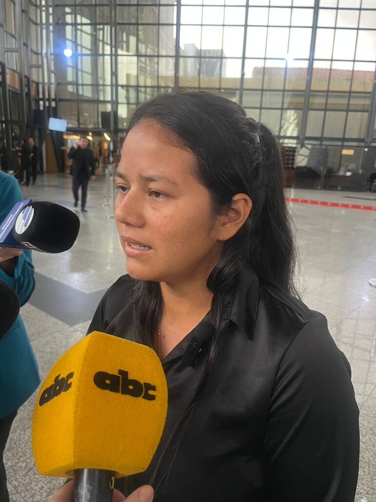 Esmilce Saucedo viuda Antonio Carrillo