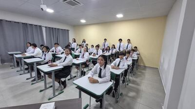Los estudiantes del Colegio Nacional Juana María de Lara ya disfrutan de las comodidades del aula totalmente refaccionada y climatizada.