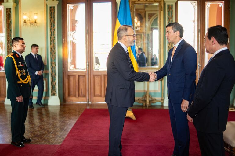 Yurii Klymenko, Embajador Extraordinario y Plenipotenciario de Ucrania, sede en Argentina.