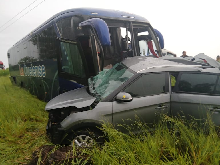 José Herberto Reyes Barboza, un médico de 28 años, falleció este sábado tras un accidente de tránsito ocurrido en el distrito de 25 de Diciembre, departamento de San Pedro