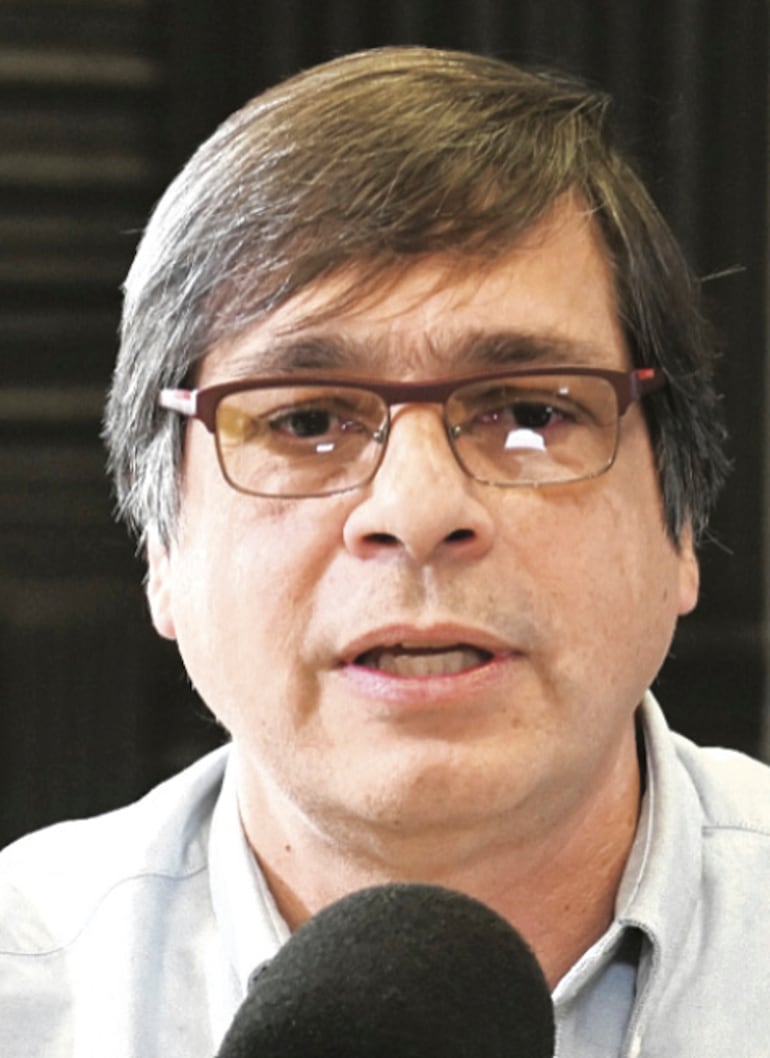 Vicente Bataglia, expresidente.