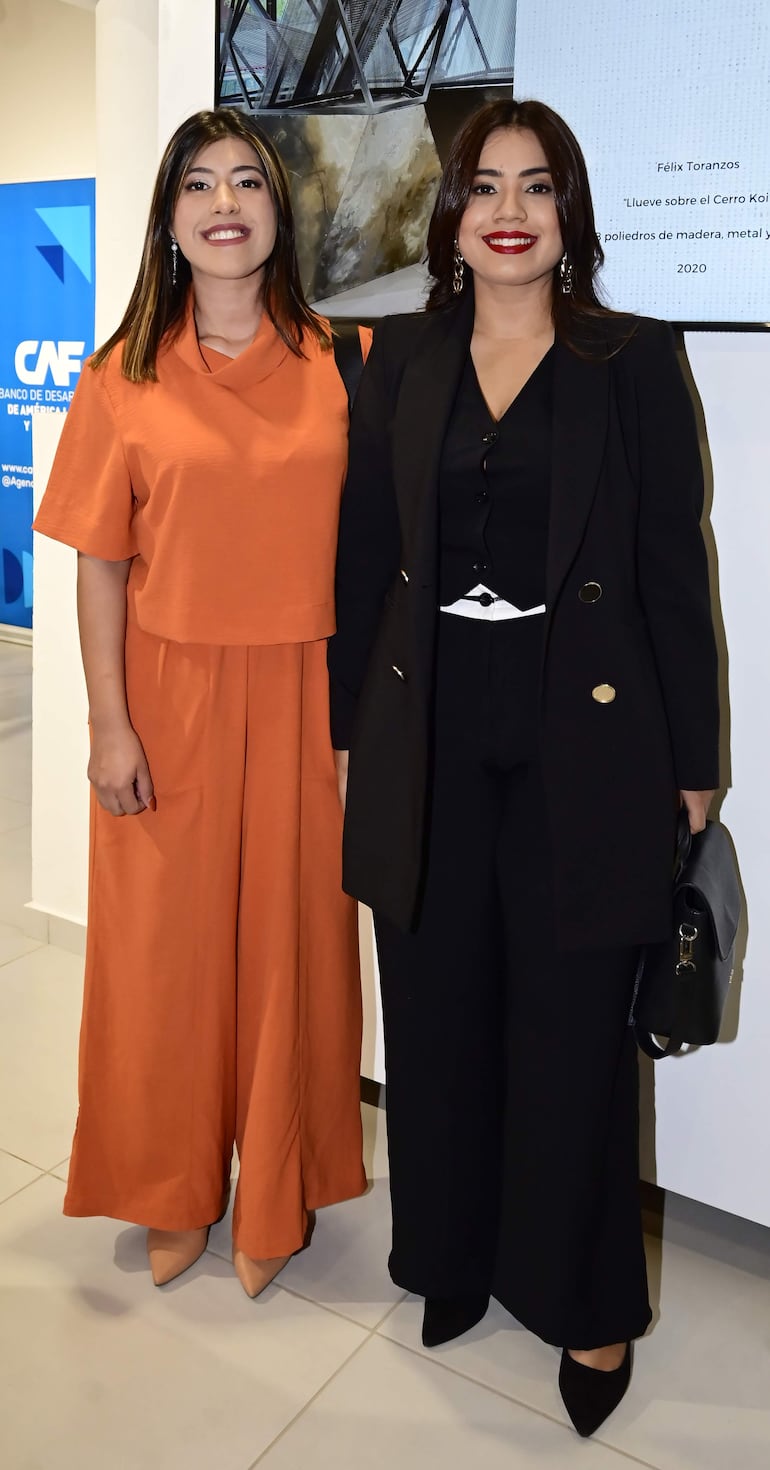 Yasihara y Giannina Gómez.