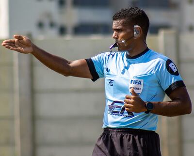 El venezolano Alexis Adrián Herrera Hernández, de 35 años, impartirá justicia en el partido del martes entre Cerro Porteño y Bolívar, en La Nueva Olla.