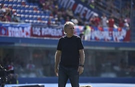 Ariel Enrique Holan (65 años), entrenador de Cerro Porteño.