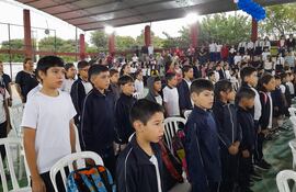 Cerca de 16 mil alumnos vuelven a las escuelas y colegios en Ñeembucú.