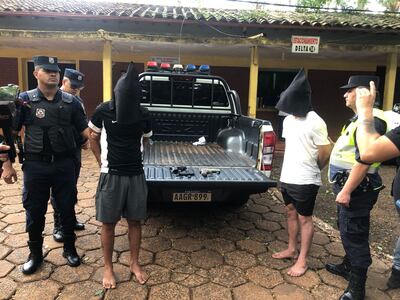 Los detenidos y las evidencias fueron trasladados a la Dirección de Policía de Alto Paraná.