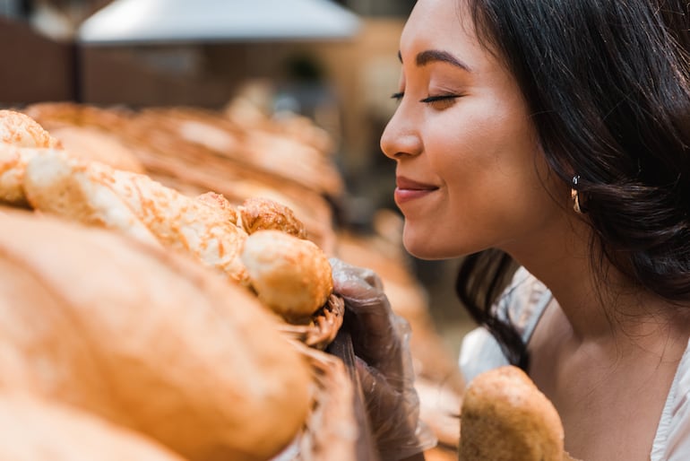 ¿Por qué el pan recién horneado huele tan bien?