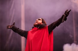 Jared Leto de la banda Thirty Seconds to Mars durante su presentación en el Estéreo Picnic de Bogotá. El artista sorpendió con un show improvisado en Lisboa.