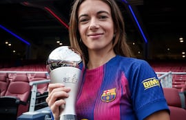 La jugadores española del FC Barcelona, Aitana Bonmatí Conca (27 años), por tercer año consecutivo galardonada con el premio The Best 2025 de la FIFA.