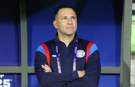 Antolín Alcaraz Viveros (43 años), entrenador de la selección paraguaya de fútbol. (Foto: APF)