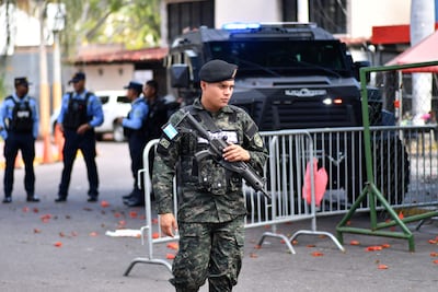 El complejo hotelero donde se encuentra el centro de cómputos de las elecciones de Honduras está custodiado por las Fuerzas Armadas.