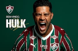 El delantero brasileño Givanildo Vieira de Souza, conocido deportivamente como Hulk, presentado oficialmente en Fluminense de Brasil.