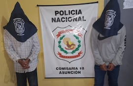 Dos hombres con múltiples antecedentes caen tras huida frustrada