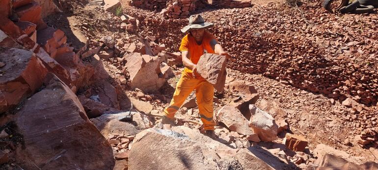 Cantereros de San Juan Bautista exigen prioridad en la adquisición de materiales para obras locales