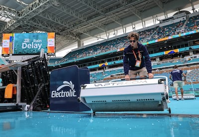 La final masculina del Masters 1000 de Miami quedó retrasada debido a la lluvia.