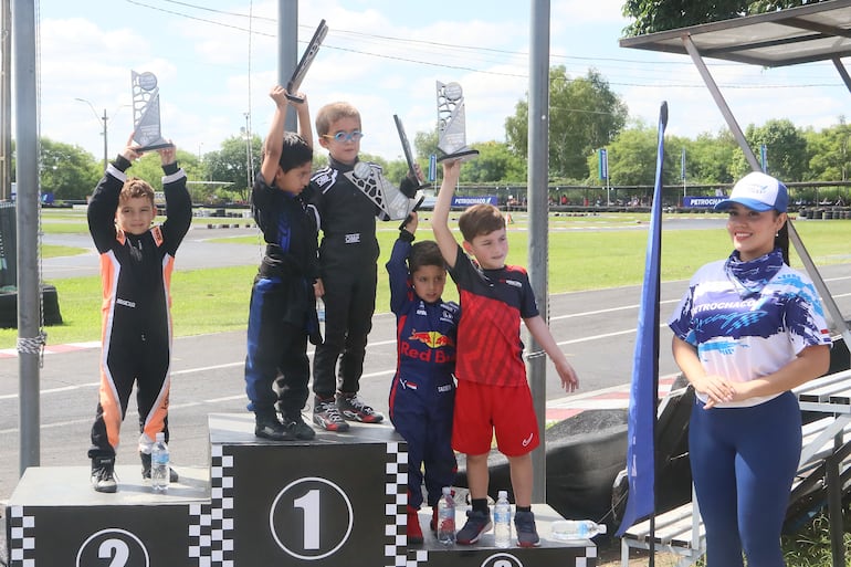 Podio de la categoría Semillero: 1) Noguera, 2) Maune, 3) Galeano, 4) Chiriani y 5) Martin.