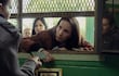Fotograma de la película "La mujer de la fila"