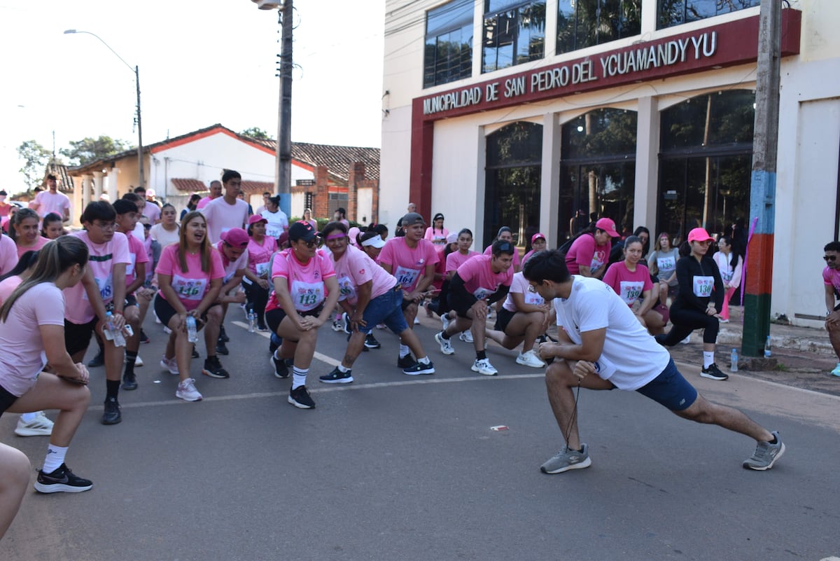 San Pedro de Ycuamandyyú corre por el Octubre Rosa: una maratón para concienciar sobre el cáncer de mama