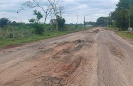 Ruta que une el microcentro de San Pedro de Ycuamndyyú con Puerto'i.