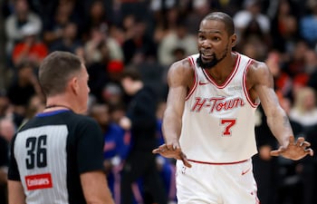 Kevin Wayne Durant (37 años) se encamina a superar el récord de anotaciones de Michael Jordan.