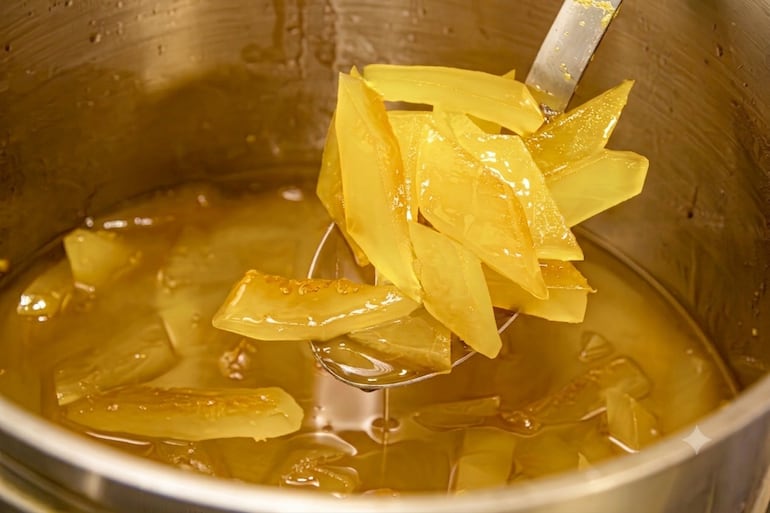 Dulce de cáscara de pomelo, imagen ilustrativa.