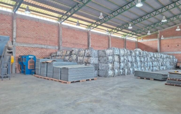 En el marco del Día Mundial del Reciclaje, Paraguay consolida avances concretos en la recuperación y valorización de envases de cartón para bebidas y alimentos.