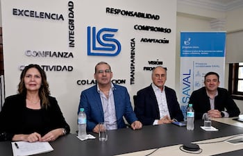 Daisy Grau, Gustavo Escalada, Alejandro Iriarte y Federico Ortiz.