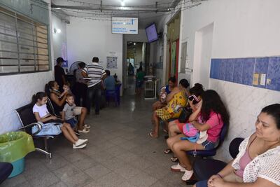 El covid-19 muestra una transmisión comunitaria baja a nivel nacional, según el Ministerio de Salud Pública (MSPBS).