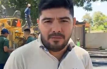 Concejal de Saltos del Guairá, Claudio González. Anunció reveldía de los saltoguaireños si gobierno les despoja de la comensacion por sus 7 Caídas