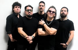 Los integrantes de Ovejas Negras ofrecerán un show en abril presentando el videoclip de su nueva canción