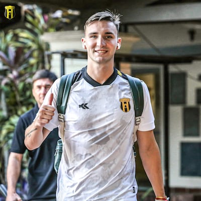 Paul Charpentier (23 años) vuelve a la titularidad en el Aurinegro