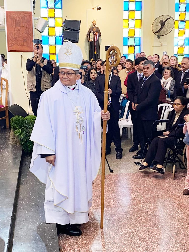Ordenación del nuevo obispo de Concepción Mons. CRISTINO RAMOS