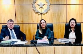 Los jueces Oscar Gabriel Genez, Lourdes Morínigo y Evangelina Villalba conformaron el tribunal de sentencia.