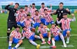 Los integrantes de la selección nacional Sub 15 festejan la clasificación a las semifinales del Mundial/festival que se desarrolla en la capital de Azerbaiyán