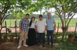 Stephan Rasmussen, presidente del Partido Patria Querida, visita el interior del país con miras a las municipales.