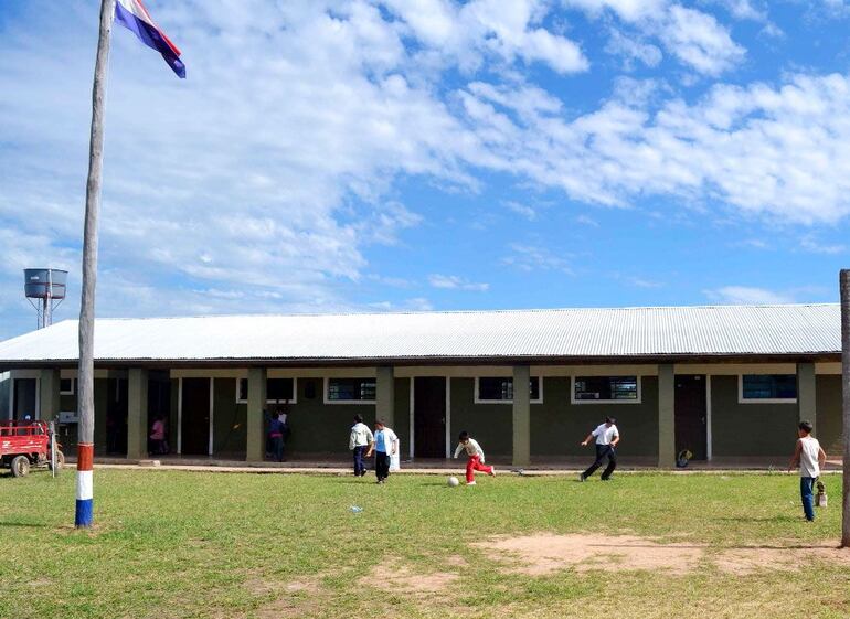 Las actividades deportivas no deben realizarse en horario de 10:00 a 17:00, dispone el MEC.