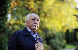 Los detenidos son personas supuestamente vinculadas al fallecido predicador islamista Fethullah Gülen, señalado por el Gobierno turco como responsable del intento de golpe de Estado de 2016.