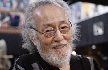 El actor japonés Tatsuya Nakadai falleció a los 92 años, tras una destacada trayectoria como actor de cine y teatro.